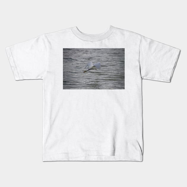 Flying Egret Kids T-Shirt by redneckpoet